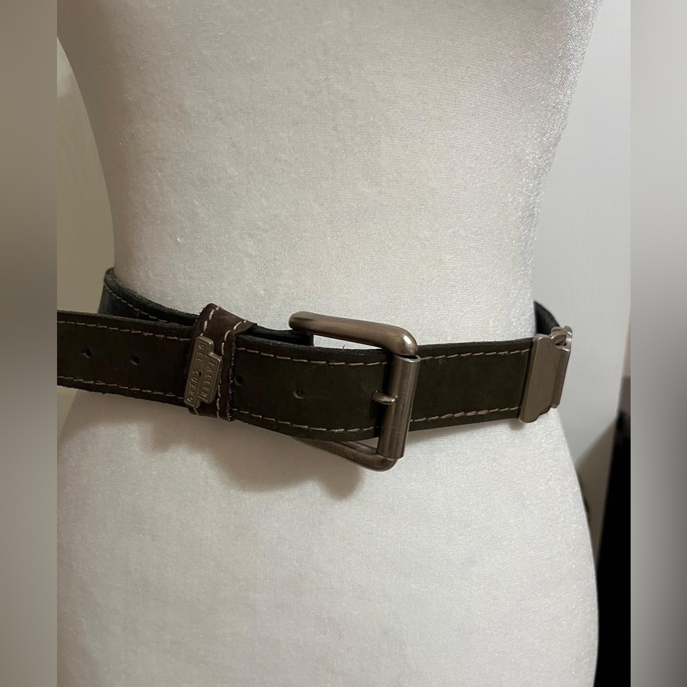 (20) Taller Del Cuero Colombia Black and Brown Leather Belt